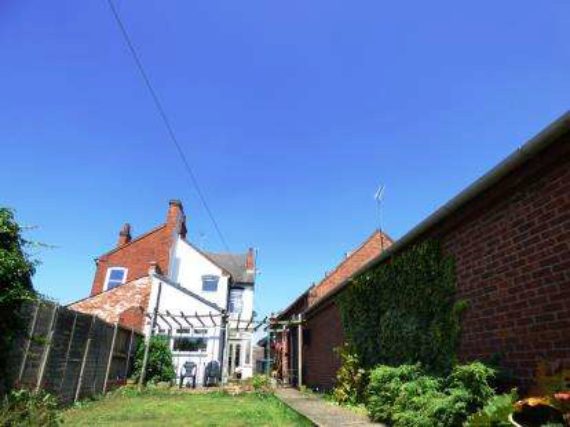 3&nbsp;Bedroom&nbsp;Semi-Detac...